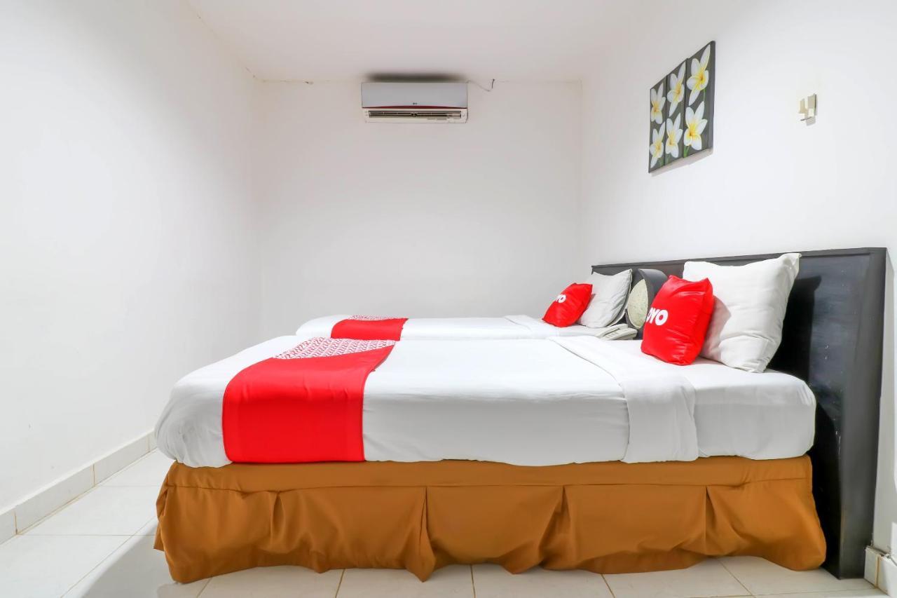 Capital O 1666 Grand Pudjawan Hotel Near Kuta Beach Ngoại thất bức ảnh