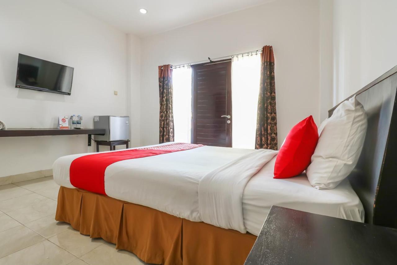 Capital O 1666 Grand Pudjawan Hotel Near Kuta Beach Ngoại thất bức ảnh