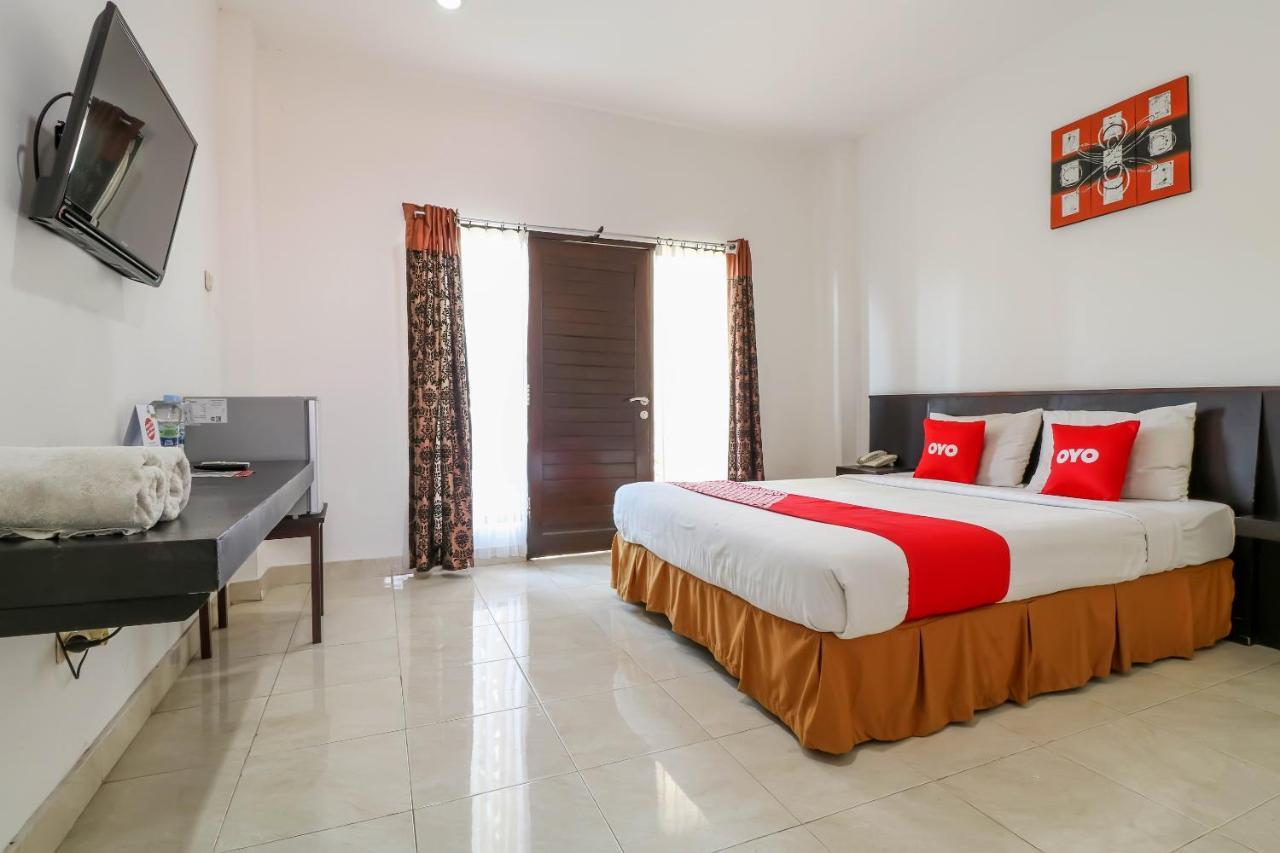 Capital O 1666 Grand Pudjawan Hotel Near Kuta Beach Ngoại thất bức ảnh