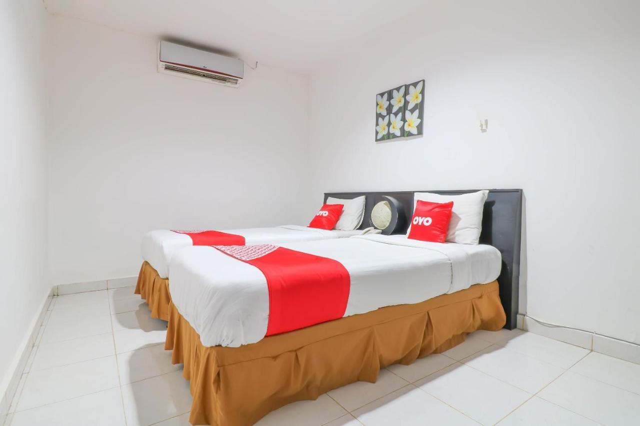 Capital O 1666 Grand Pudjawan Hotel Near Kuta Beach Ngoại thất bức ảnh